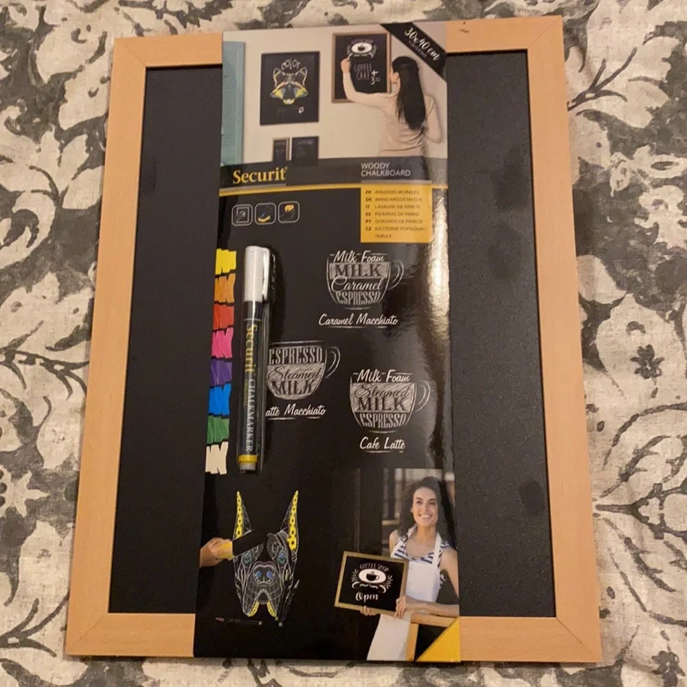 Office Organizing in style! Happy Planner 52 week notepad and Securit chalkboard